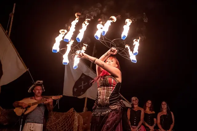 Animação de Fogo — aluguer para eventos em Portugal (fotografia 3)
