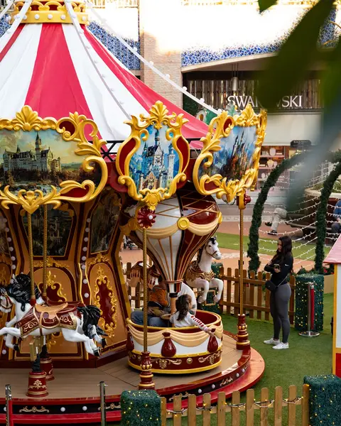 Carrossel Parisiense La Belle Tournée — aluguer para eventos em Portugal