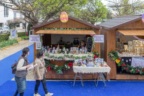 Mercadinhos Castanhos — aluguer para eventos em Portugal (fotografia 3)