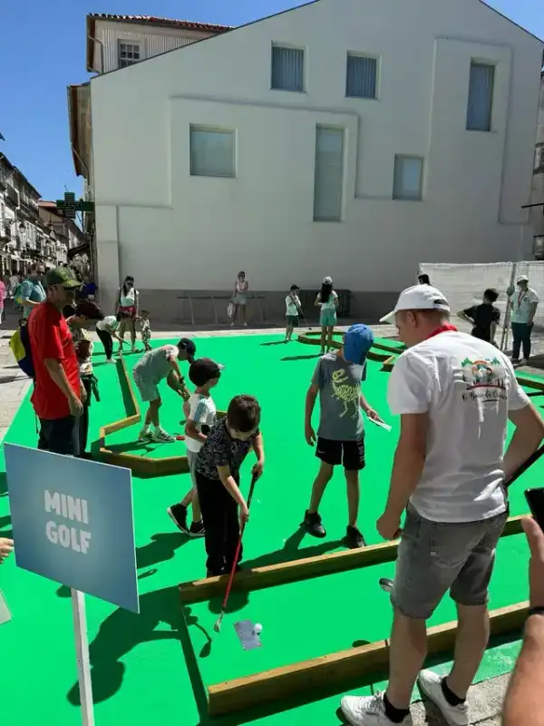 Pista de Mini Golf — aluguer para eventos em Portugal (fotografia 5)